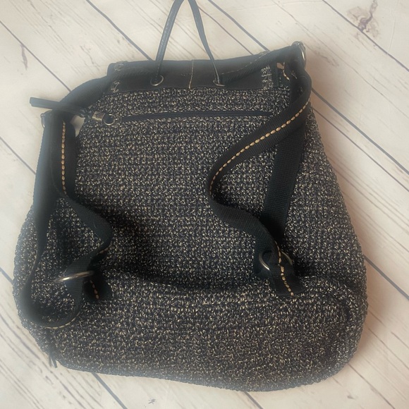 The Sak Avalon Navy Blue White Crochet Backpack Boho Hippie - Picture 2 of 8